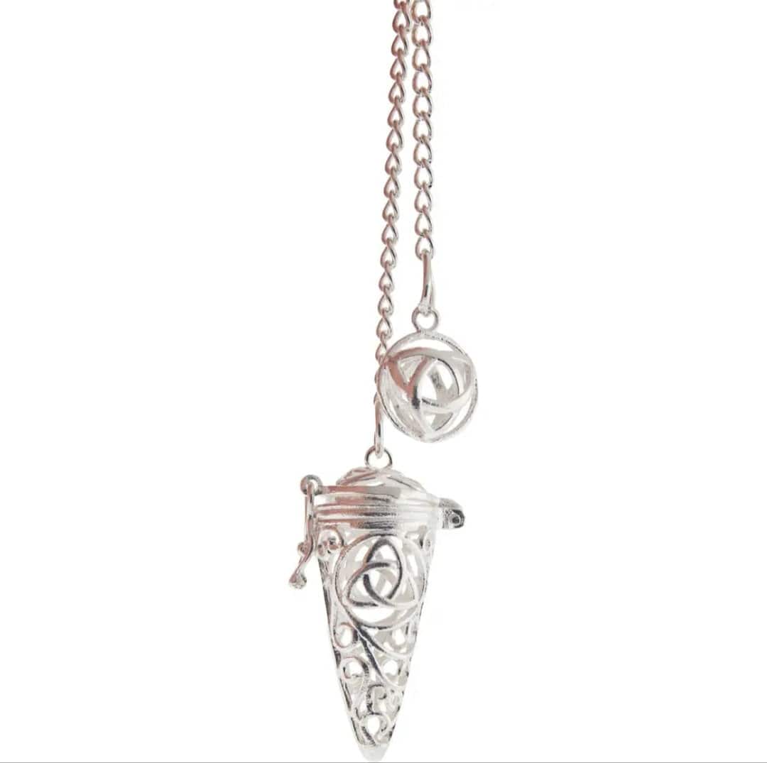 Chambered Triquetra Pendulum