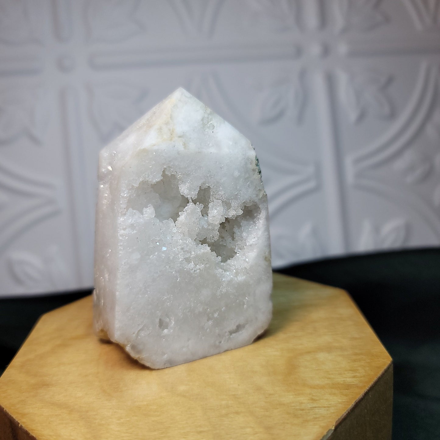 Drusy White Agate Tower